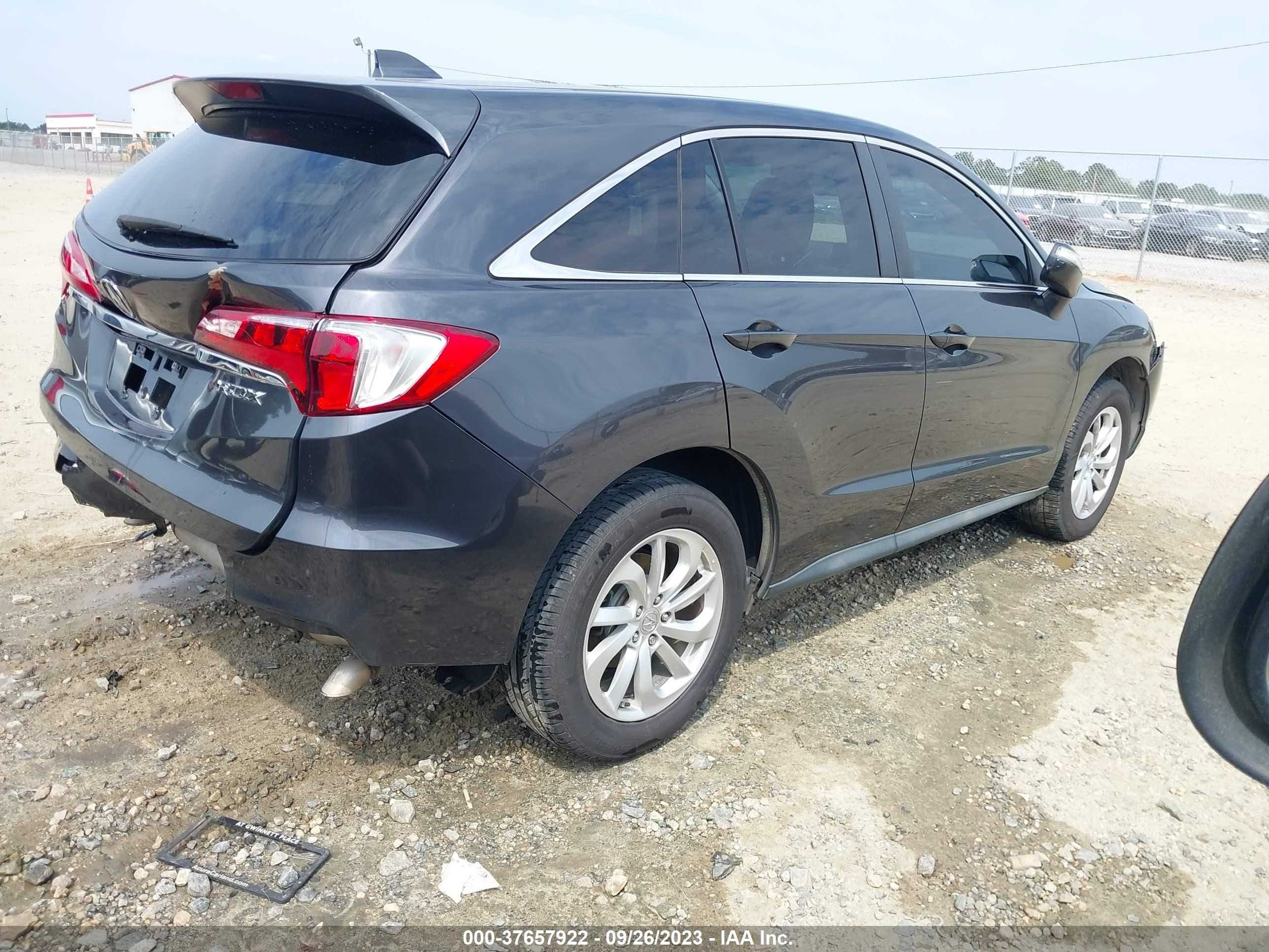 Photo 3 VIN: 5J8TB3H37GL011160 - ACURA RDX 