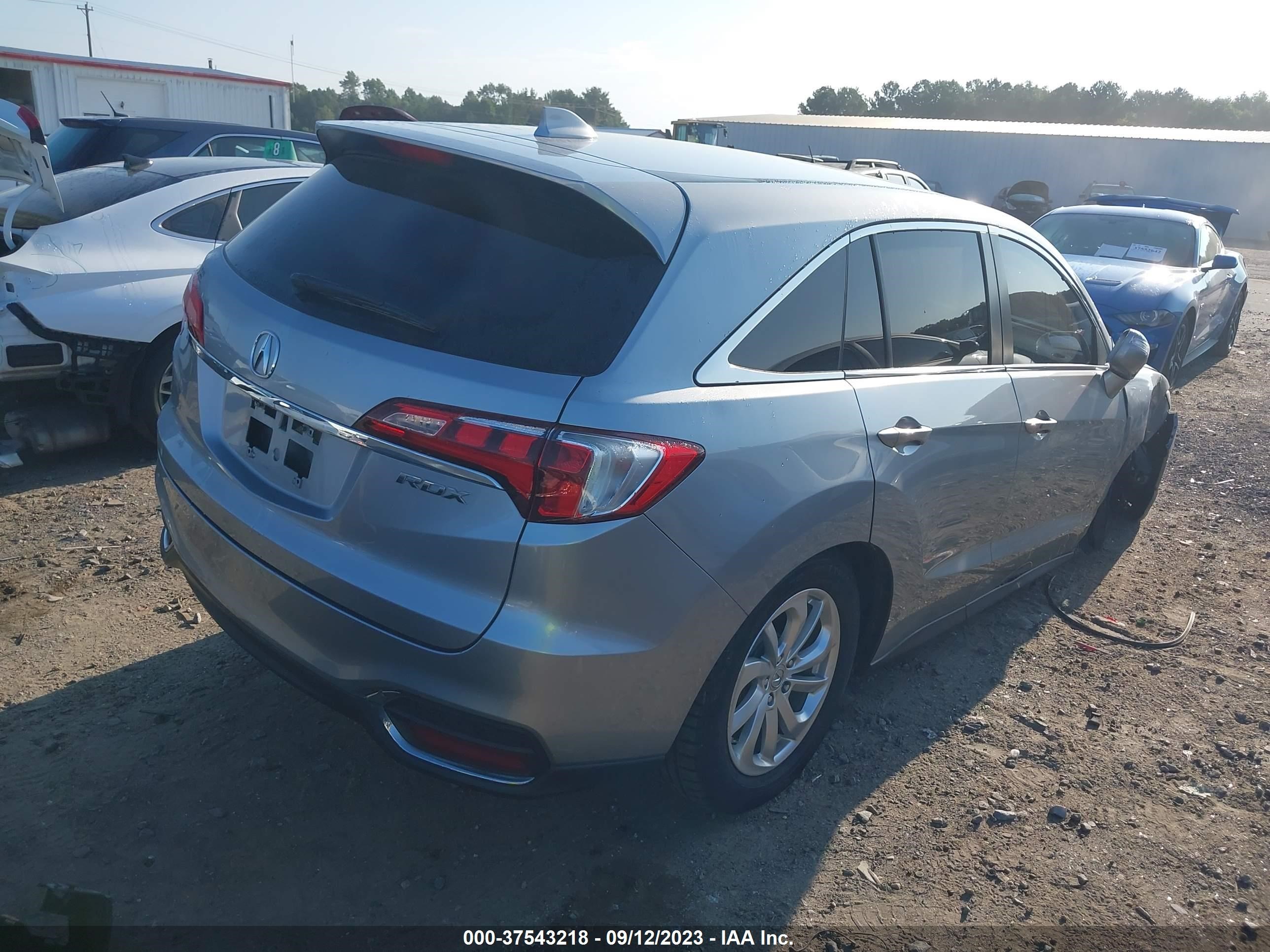 Photo 3 VIN: 5J8TB3H38JL014284 - ACURA RDX 