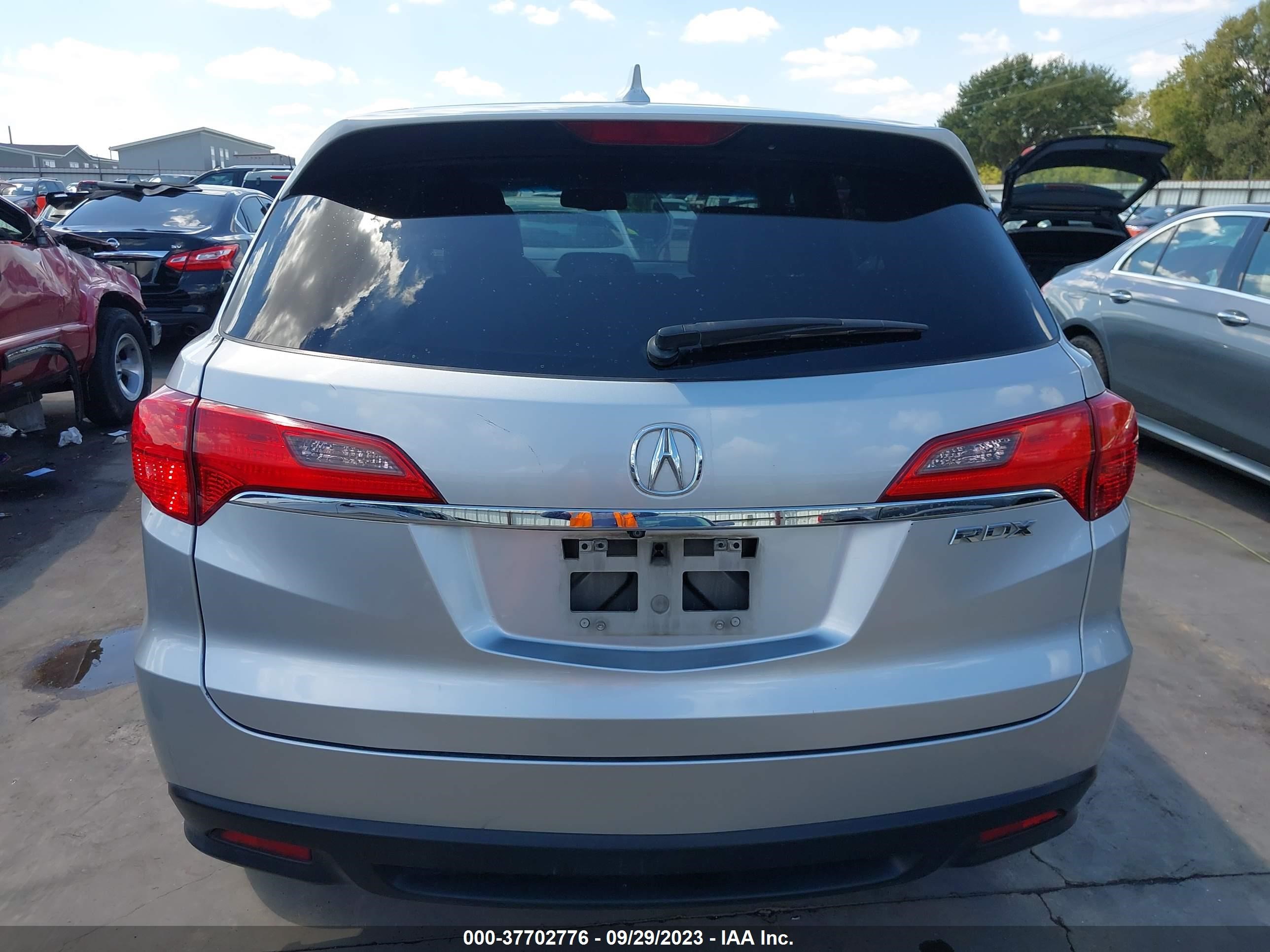 Photo 16 VIN: 5J8TB3H51EL004221 - ACURA RDX 