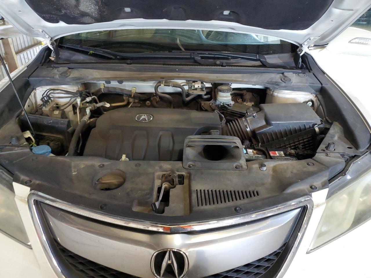 Photo 11 VIN: 5J8TB3H55DL008240 - ACURA RDX 