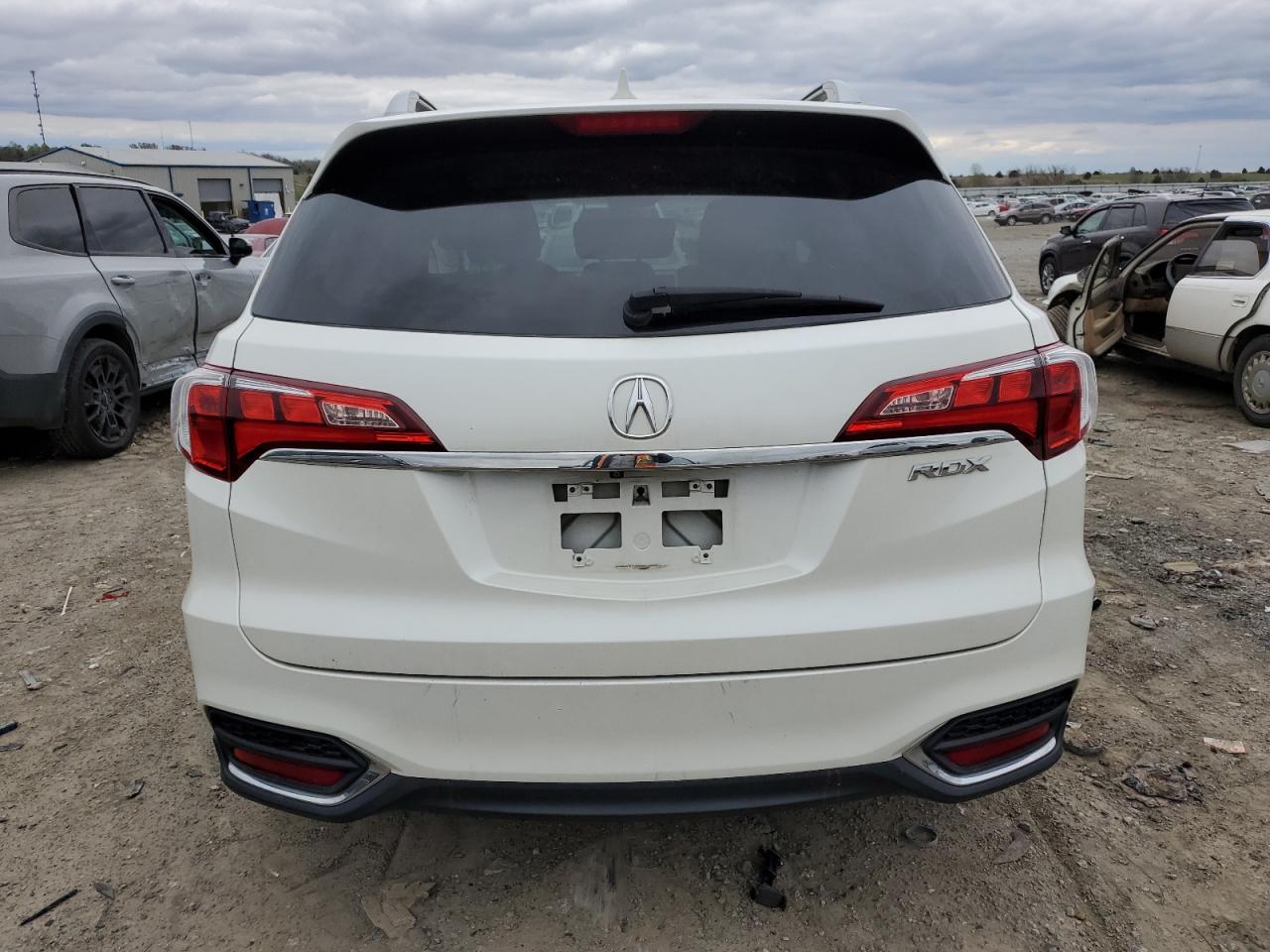 Photo 5 VIN: 5J8TB3H55GL013801 - ACURA RDX 