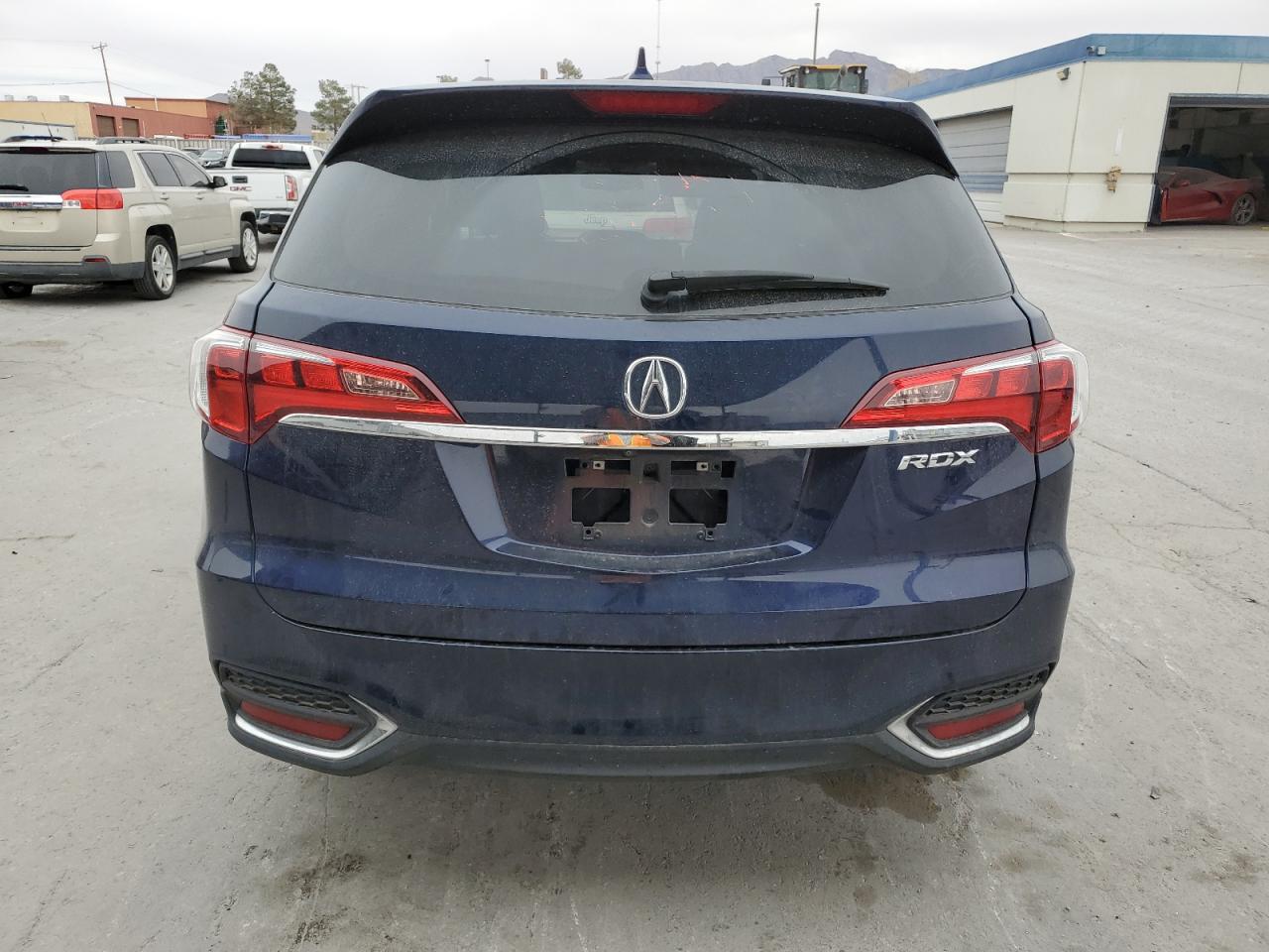 Photo 5 VIN: 5J8TB3H56HL011962 - ACURA RDX 