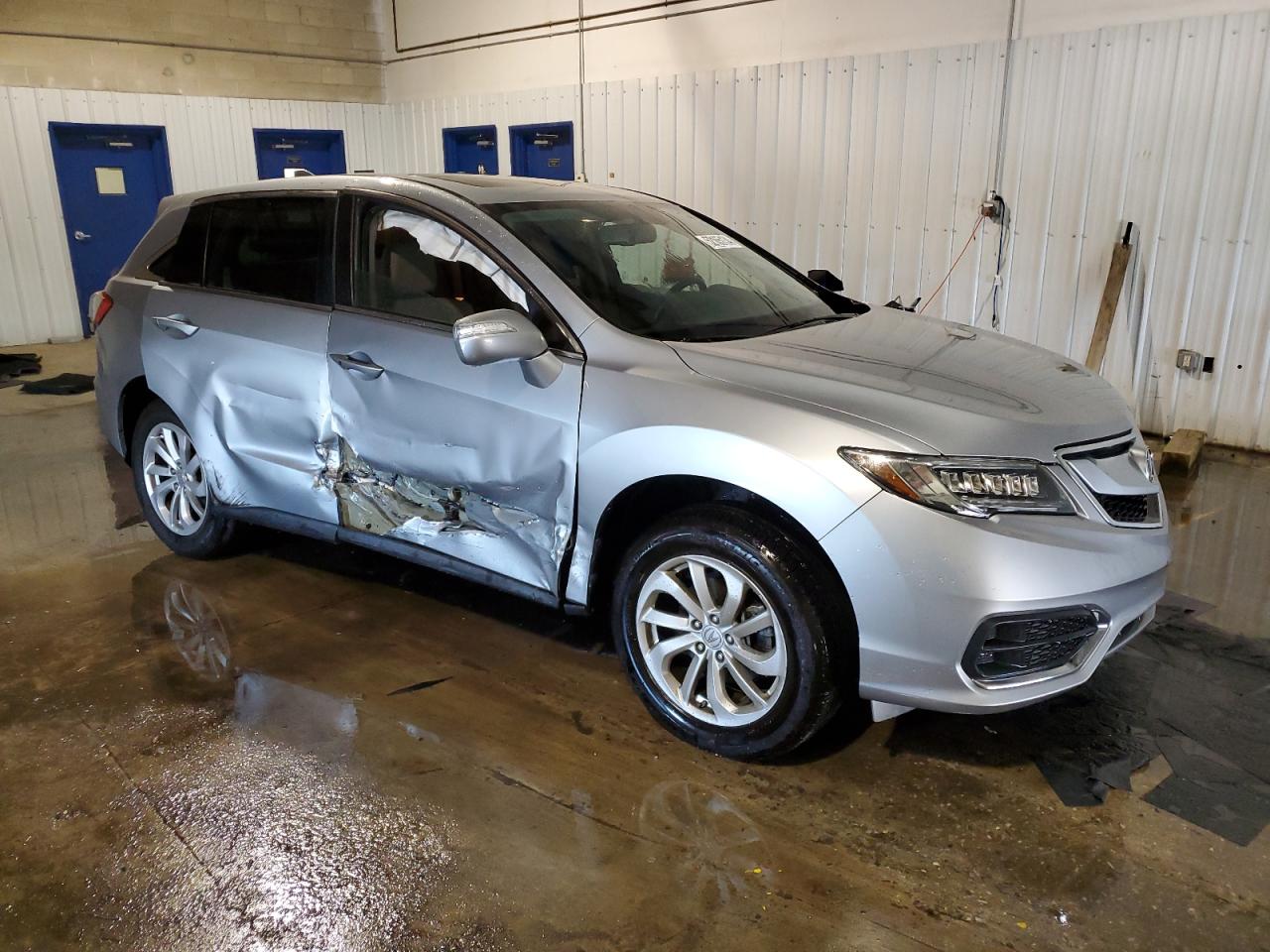 Photo 3 VIN: 5J8TB3H57JL000717 - ACURA RDX 