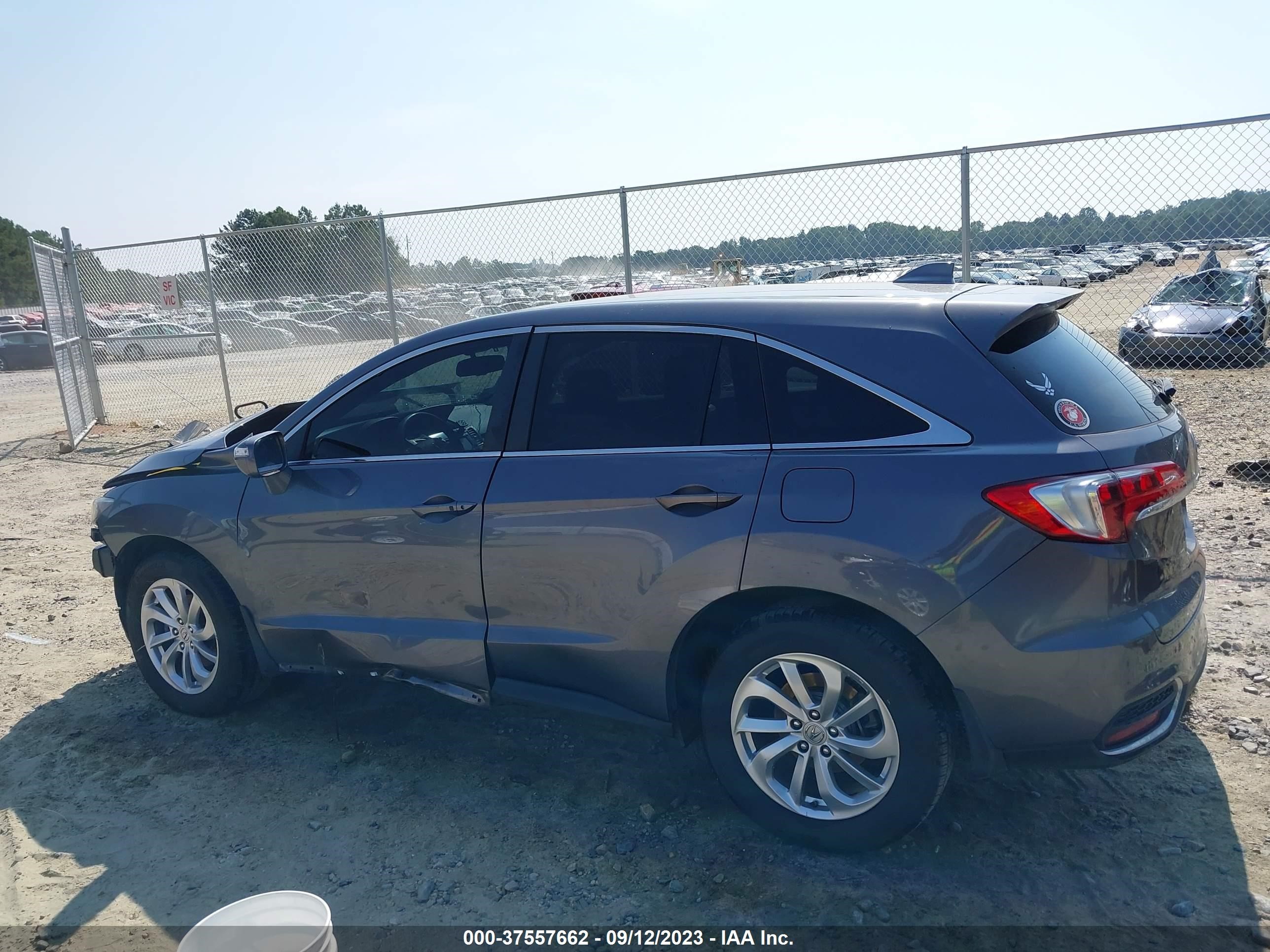 Photo 13 VIN: 5J8TB3H5XHL011351 - ACURA RDX 