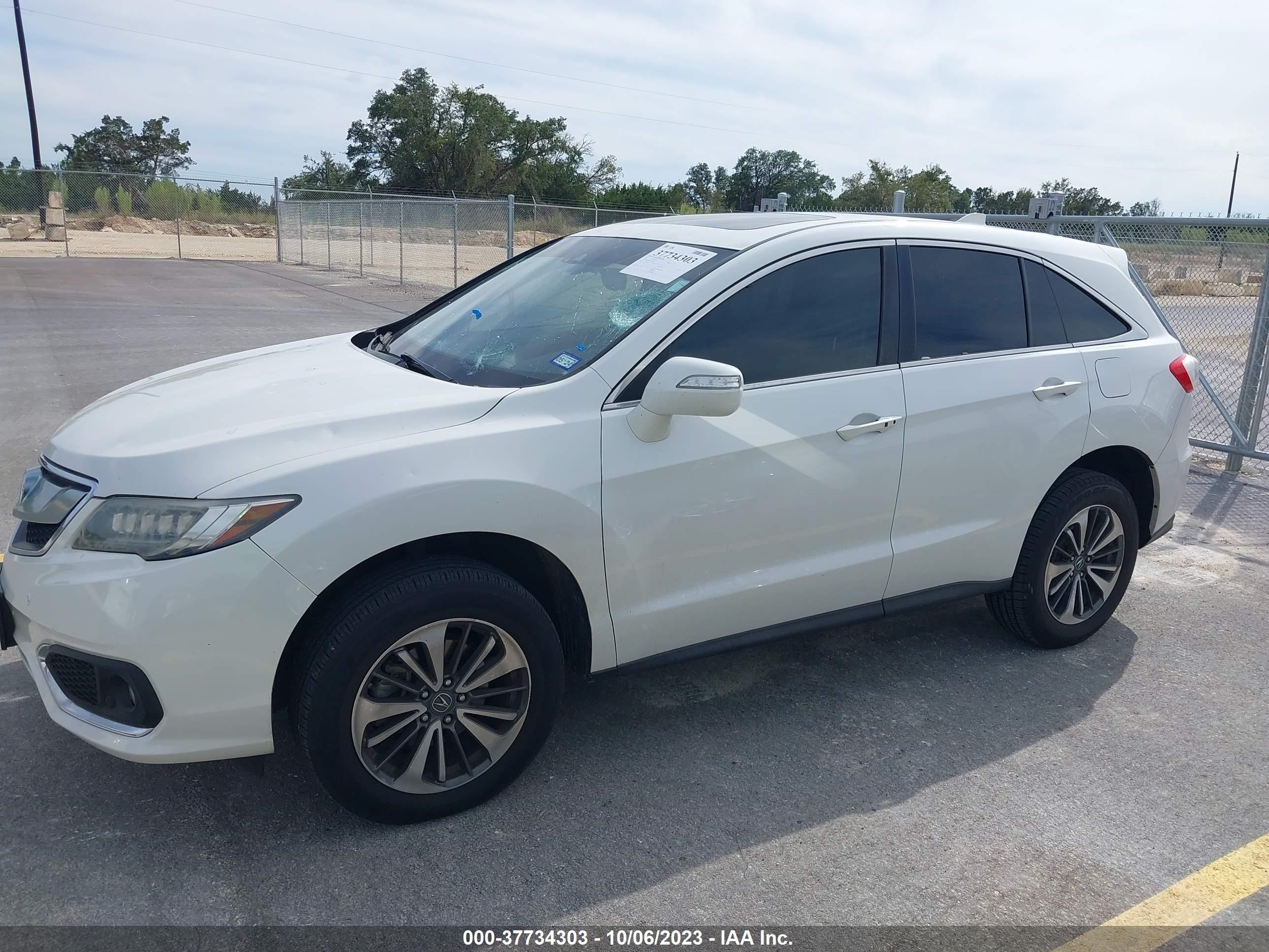 Photo 13 VIN: 5J8TB3H71HL010798 - ACURA RDX 