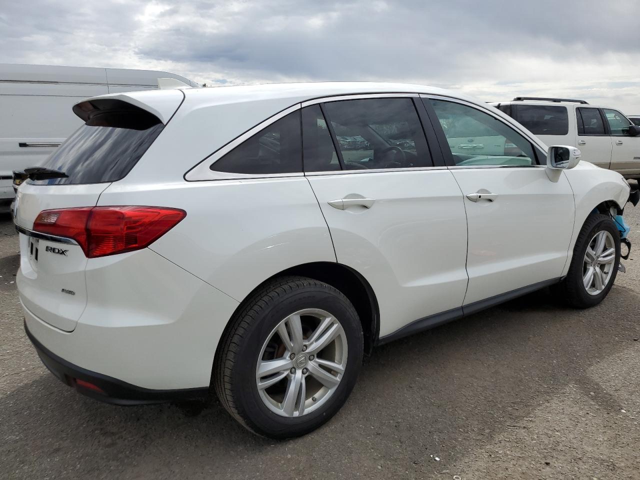 Photo 2 VIN: 5J8TB4H31FL023423 - ACURA RDX 