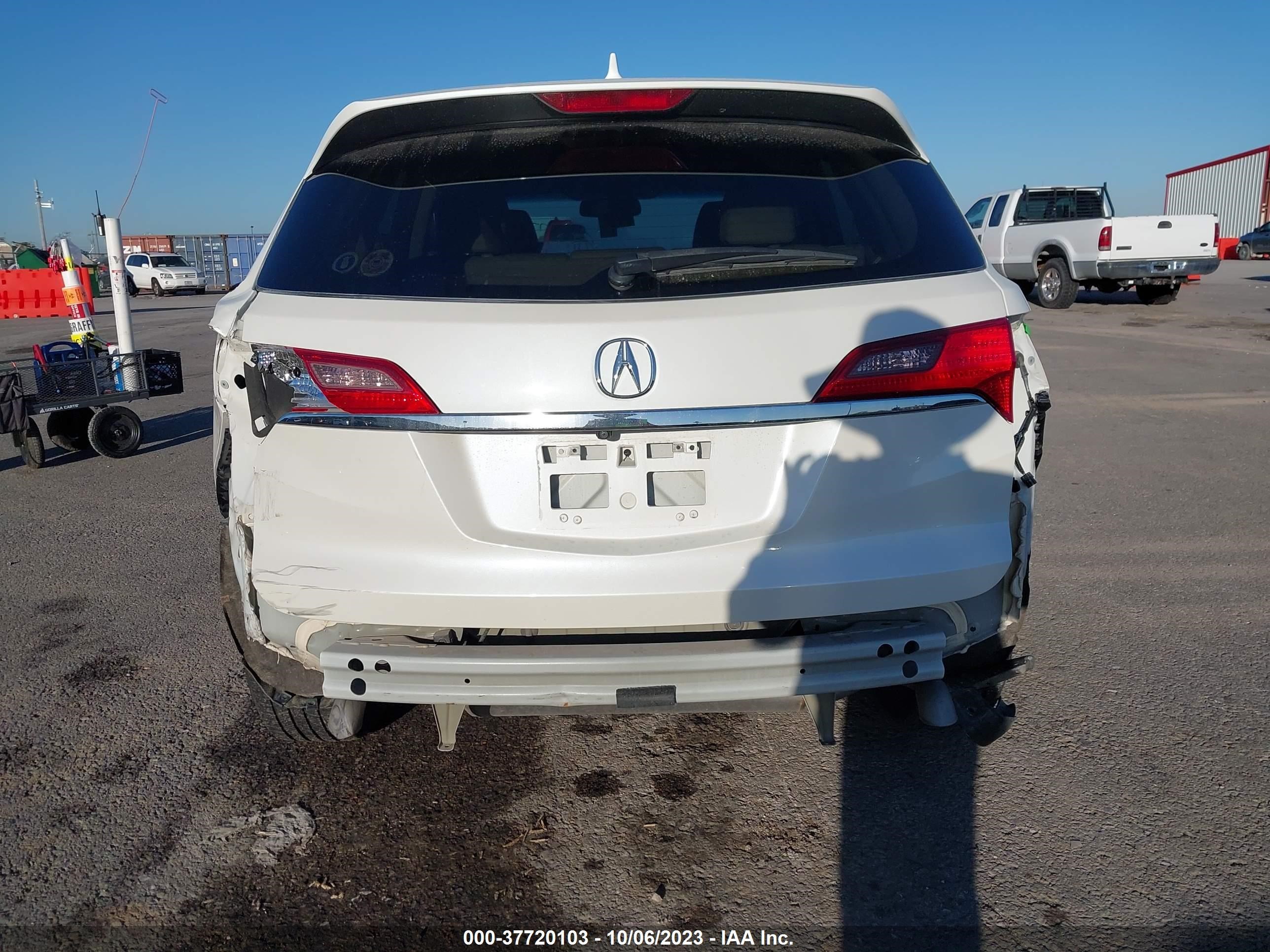 Photo 15 VIN: 5J8TB4H35FL004387 - ACURA RDX 