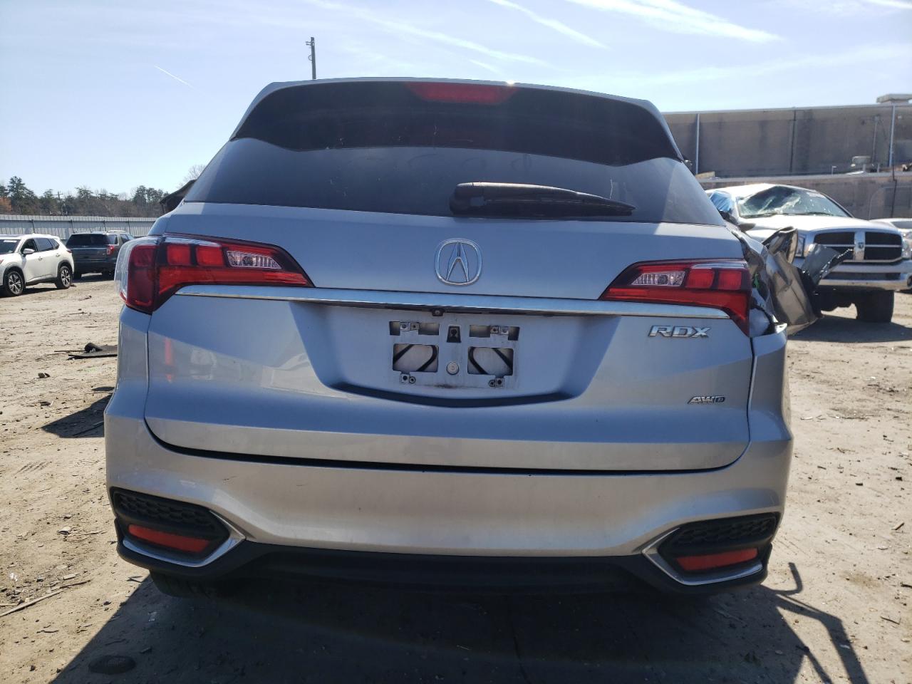 Photo 5 VIN: 5J8TB4H37JL024018 - ACURA RDX 