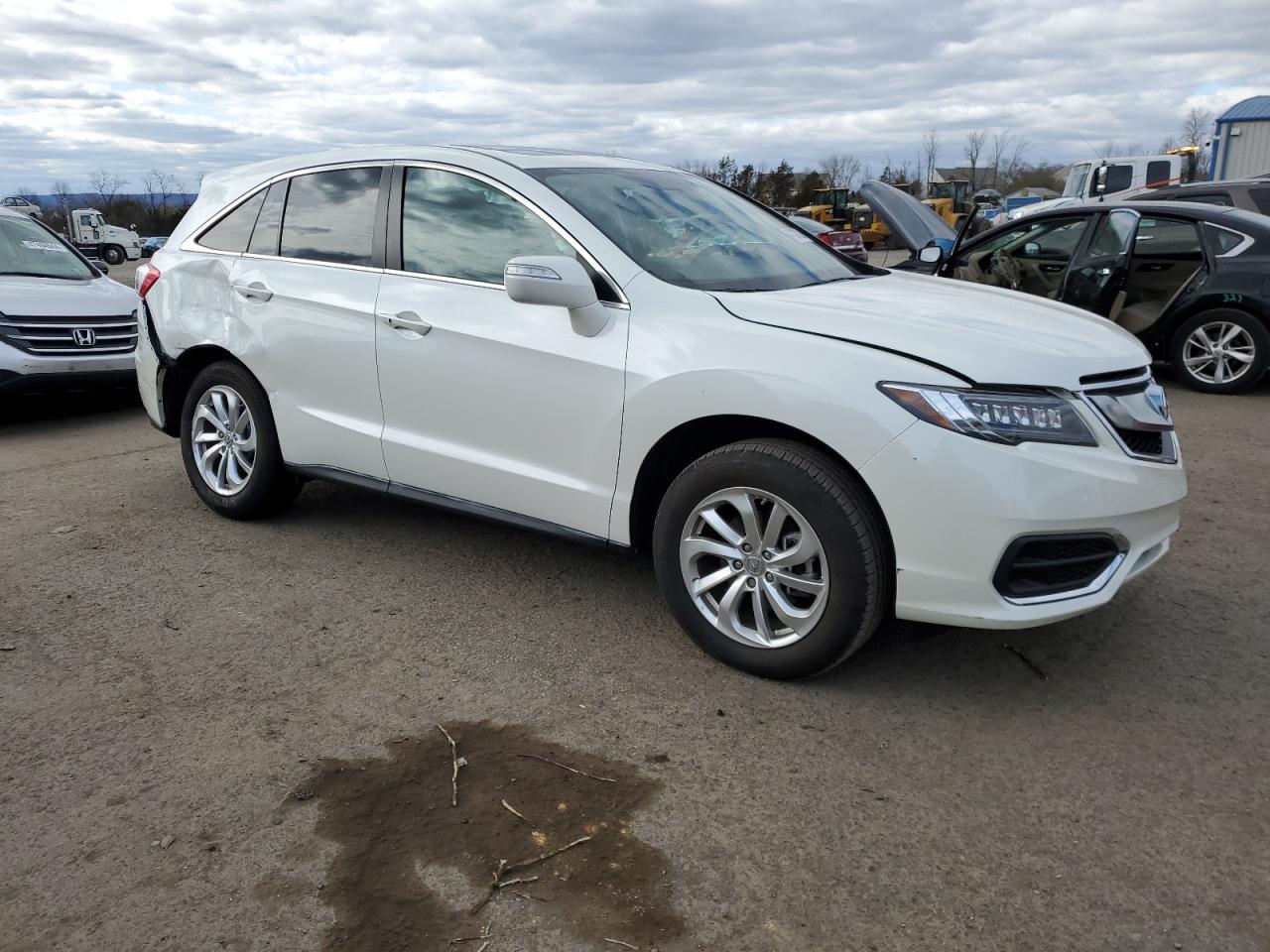 Photo 3 VIN: 5J8TB4H58HL016182 - ACURA RDX 