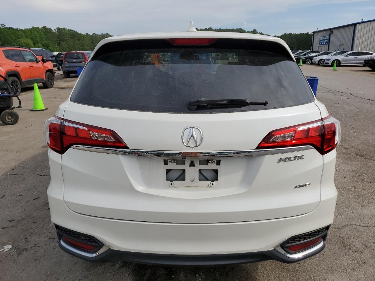 Photo 5 VIN: 5J8TB4H5XHL023702 - ACURA RDX 