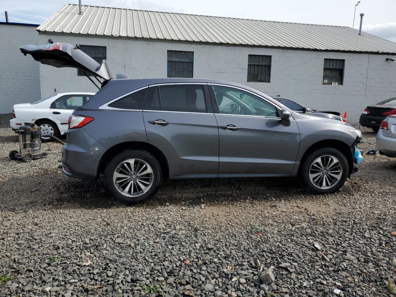 Photo 2 VIN: 5J8TB4H72HL019807 - ACURA RDX 