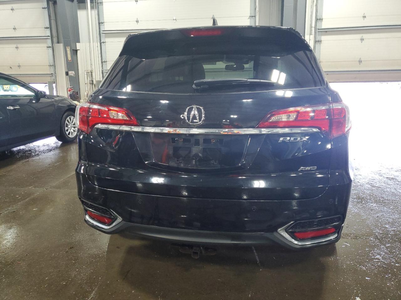 Photo 5 VIN: 5J8TB4H79HL008366 - ACURA RDX 