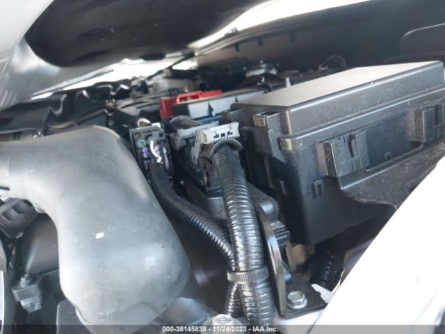 Photo 9 VIN: 5J8TC1H5XKL000603 - ACURA RDX 