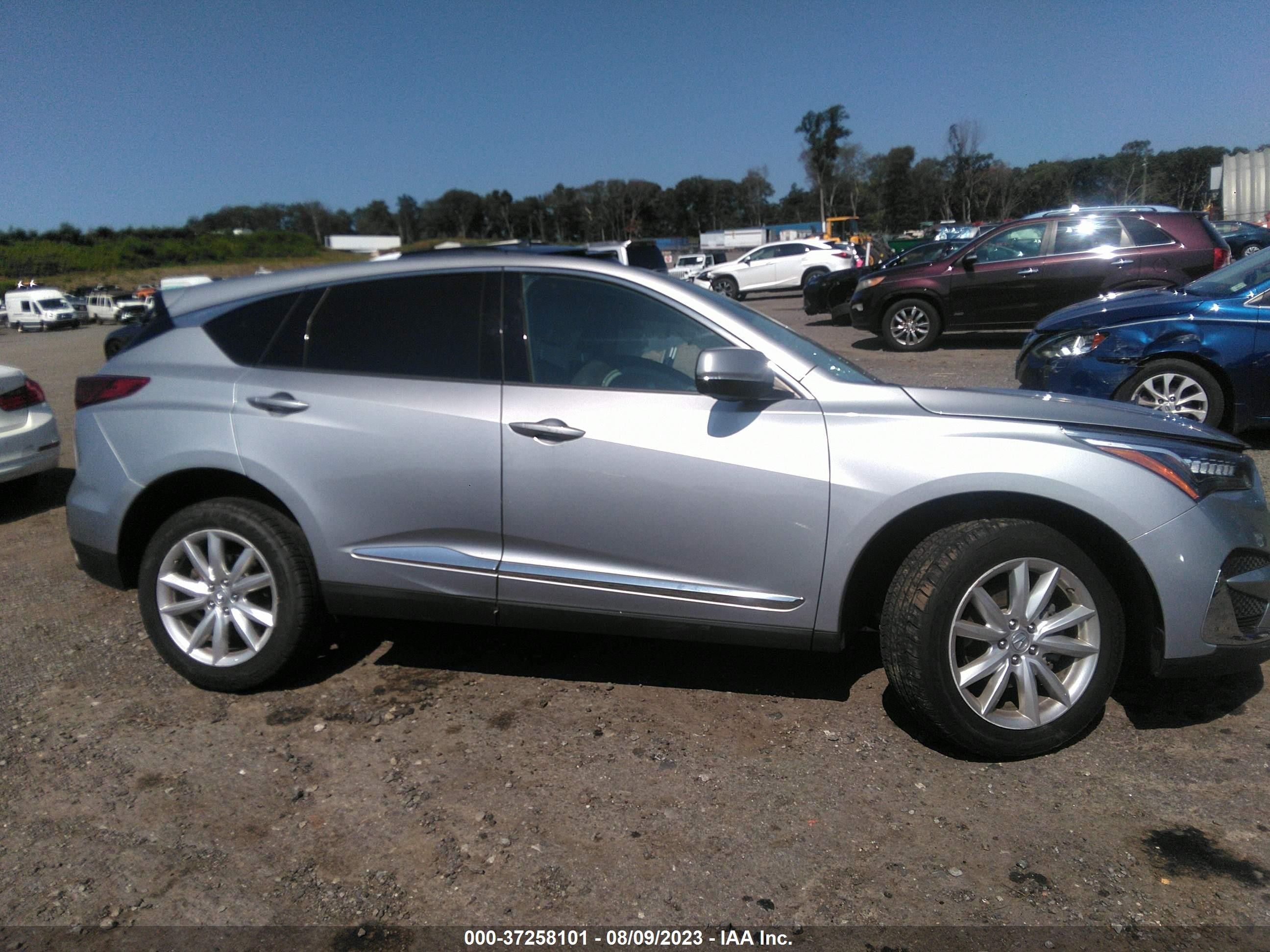 Photo 11 VIN: 5J8TC2H38KL022569 - ACURA RDX 