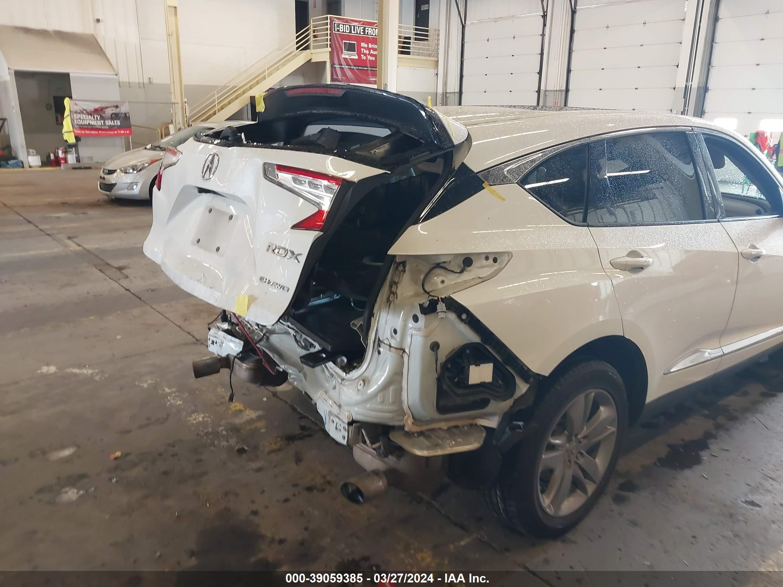 Photo 16 VIN: 5J8TC2H72KL021744 - ACURA RDX 