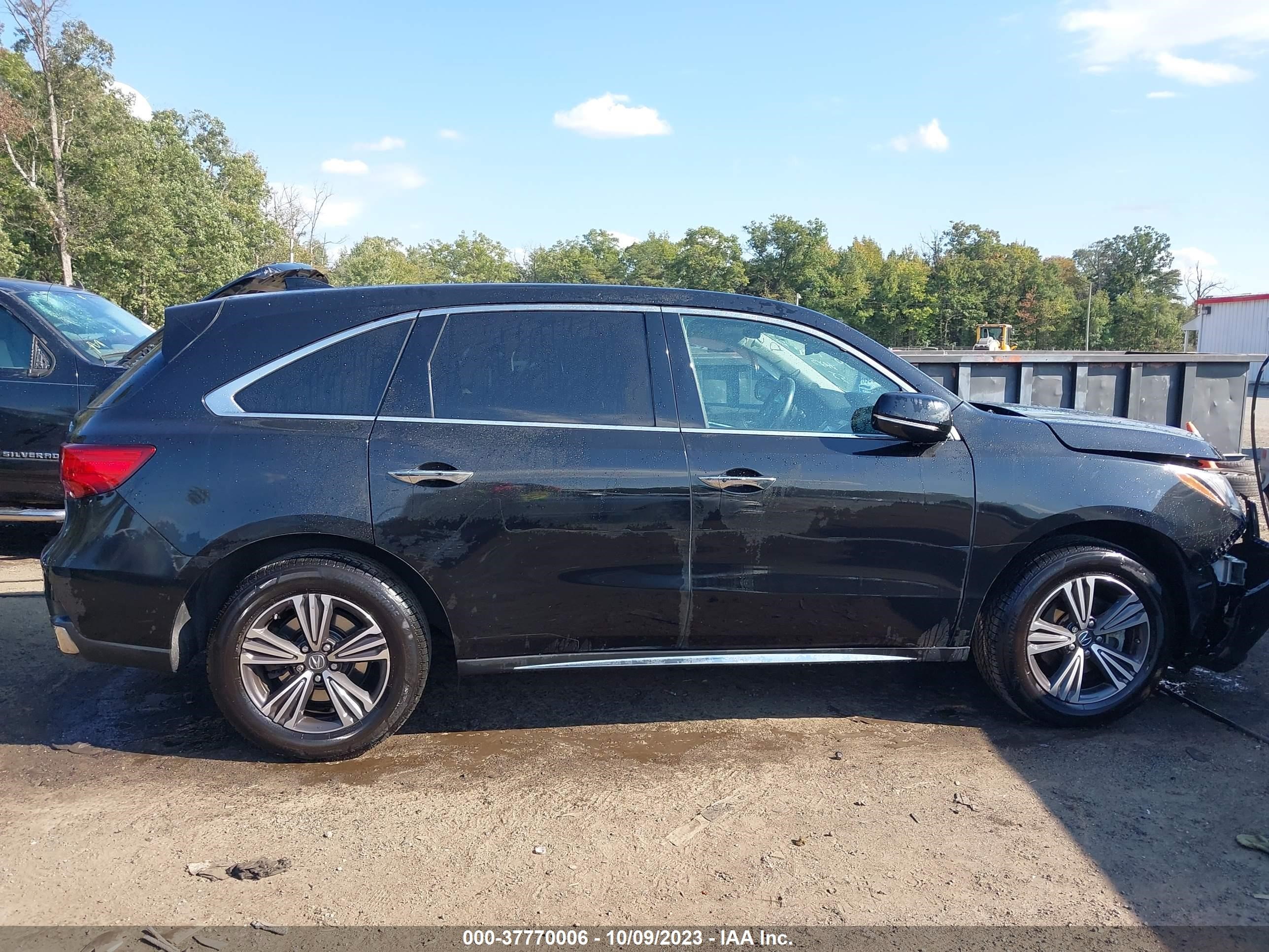 Photo 13 VIN: 5J8YD3H30JL005286 - ACURA MDX 