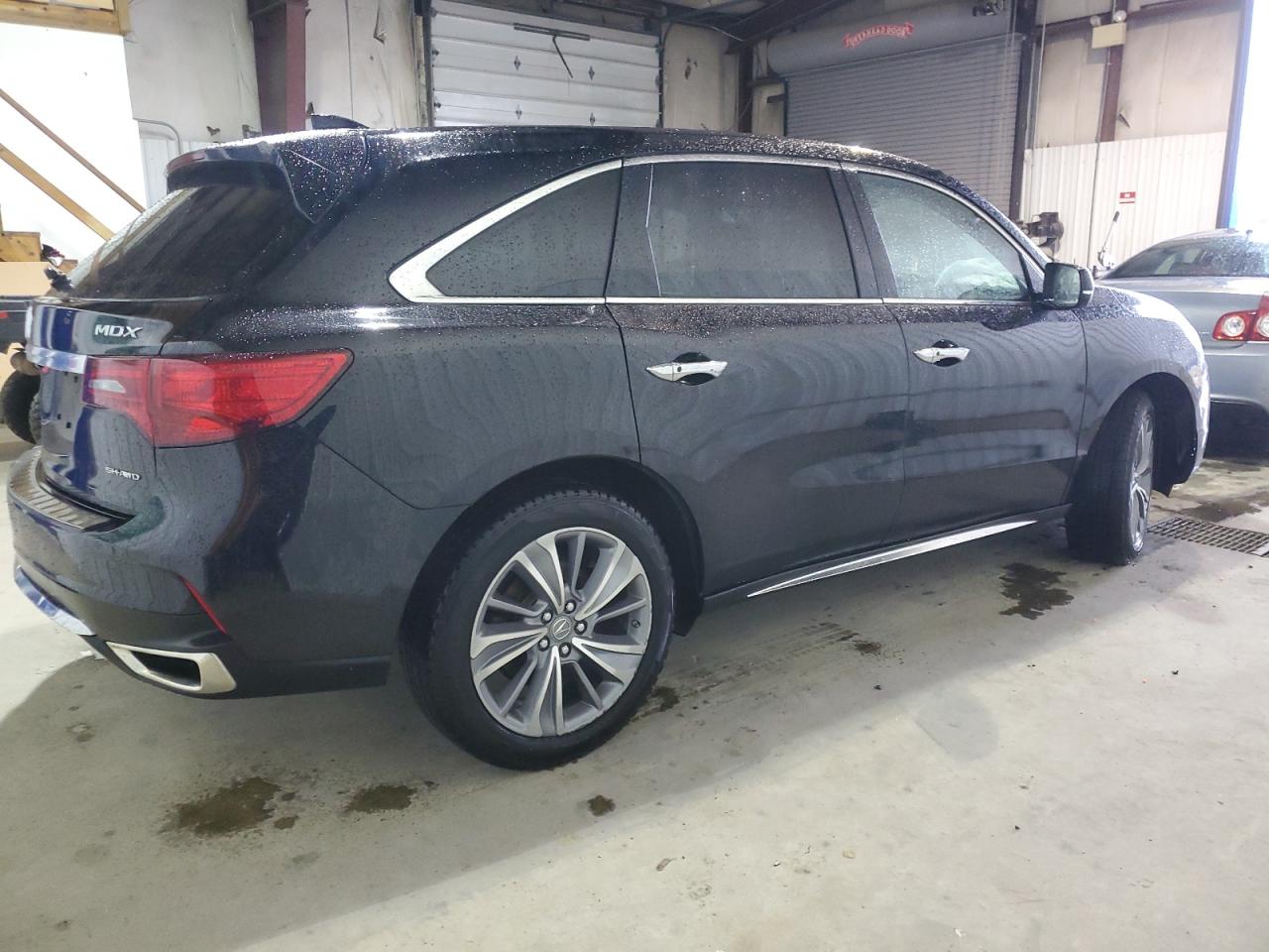 Photo 2 VIN: 5J8YD4H50JL001651 - ACURA MDX 