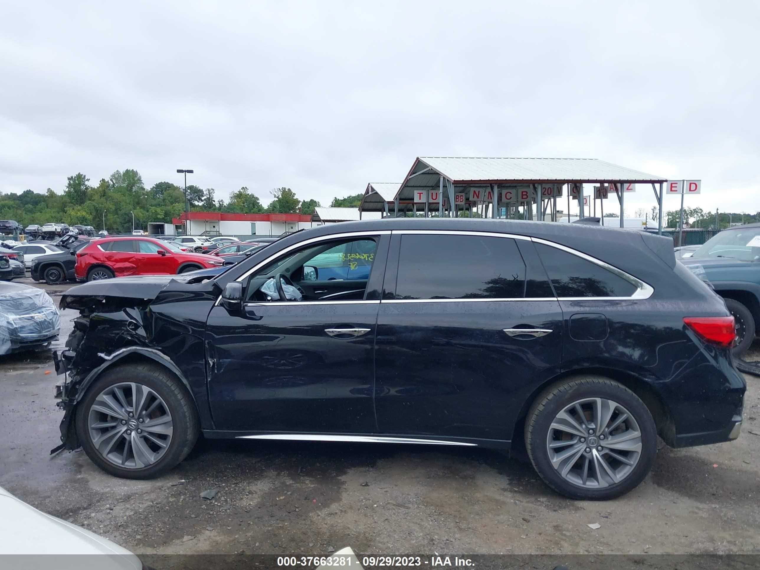 Photo 14 VIN: 5J8YD4H53JL001644 - ACURA MDX 