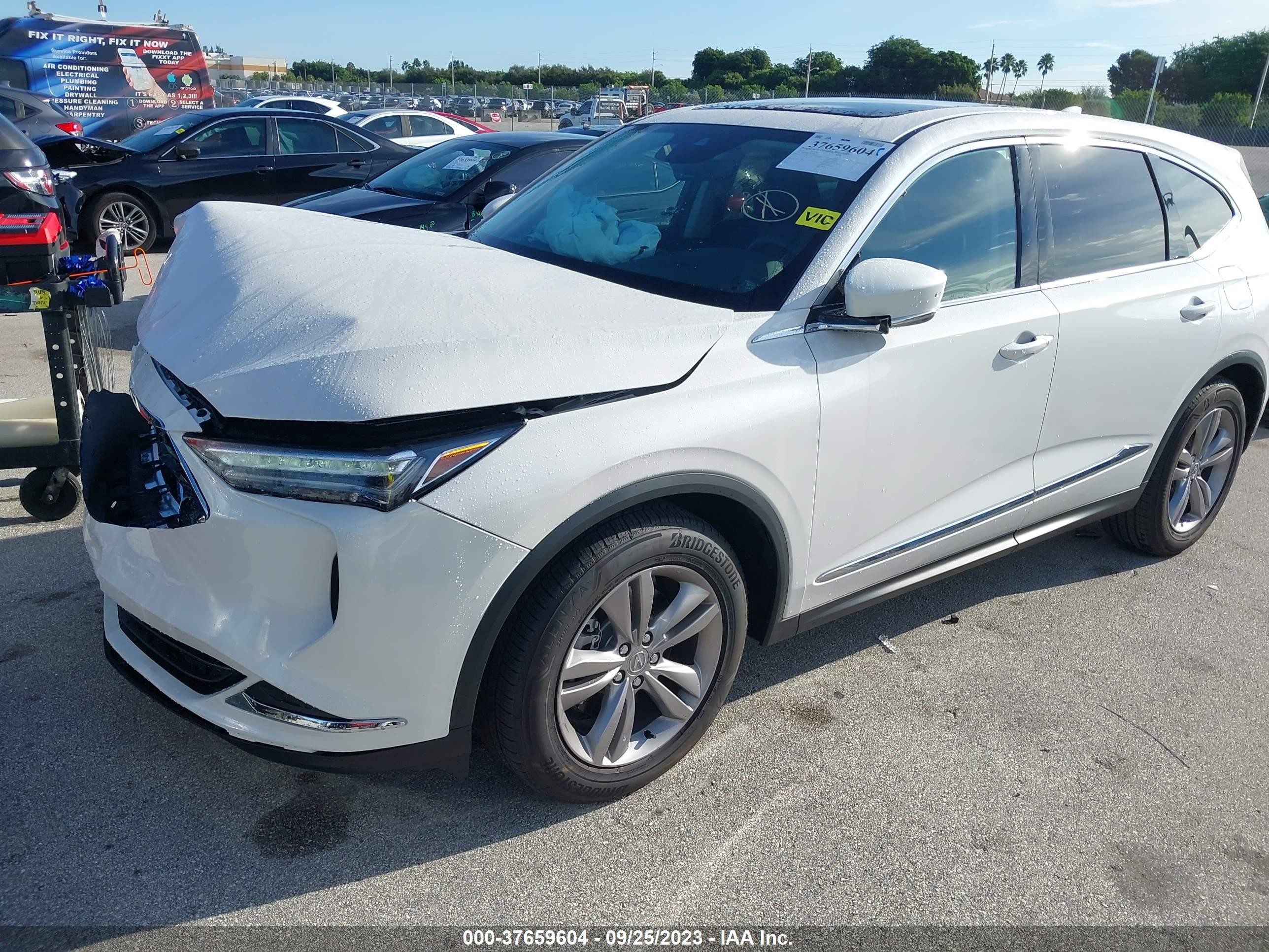 Photo 1 VIN: 5J8YD9H35RL000759 - ACURA MDX 