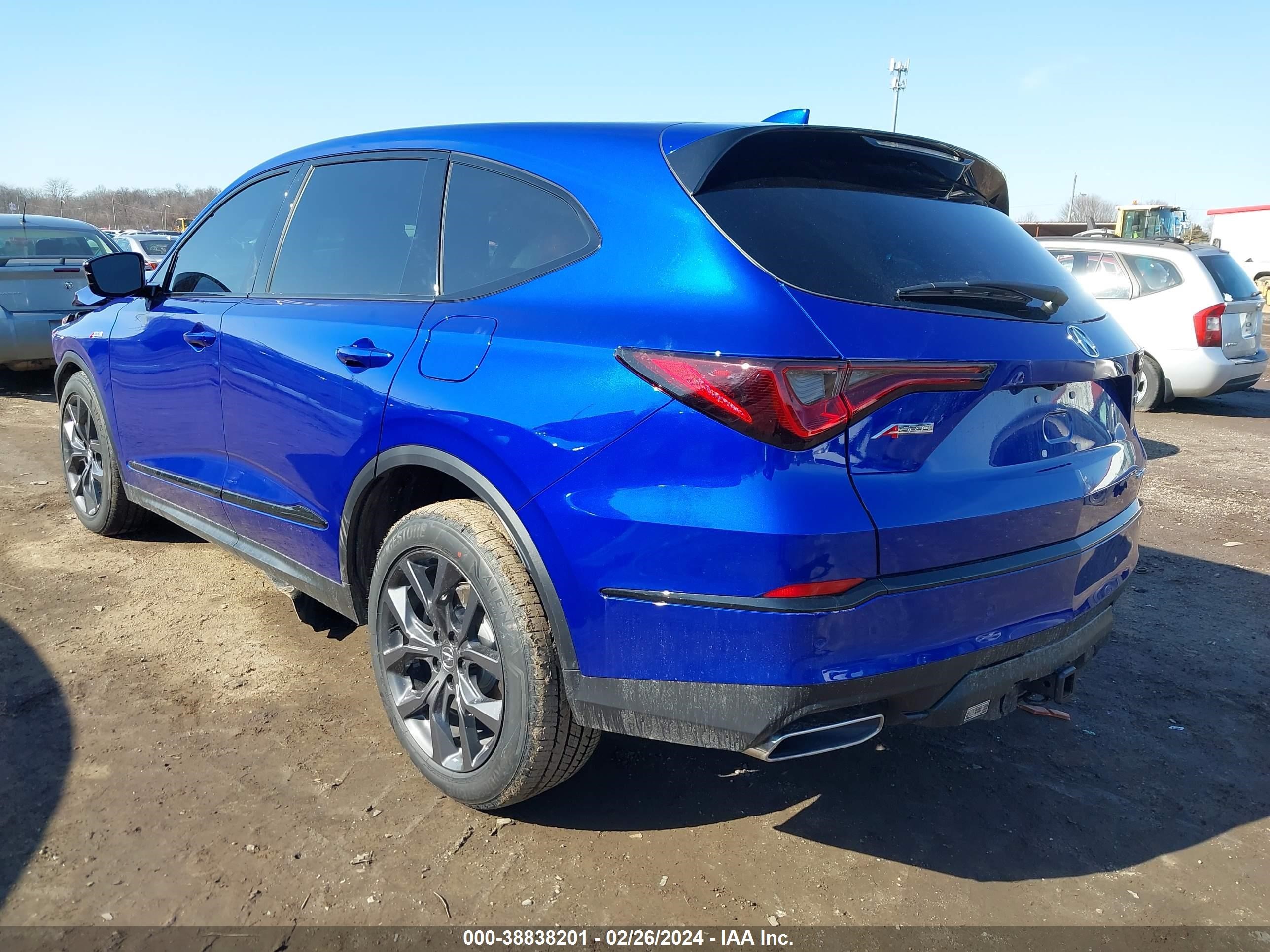 Photo 2 VIN: 5J8YE1H00RL017523 - ACURA MDX 