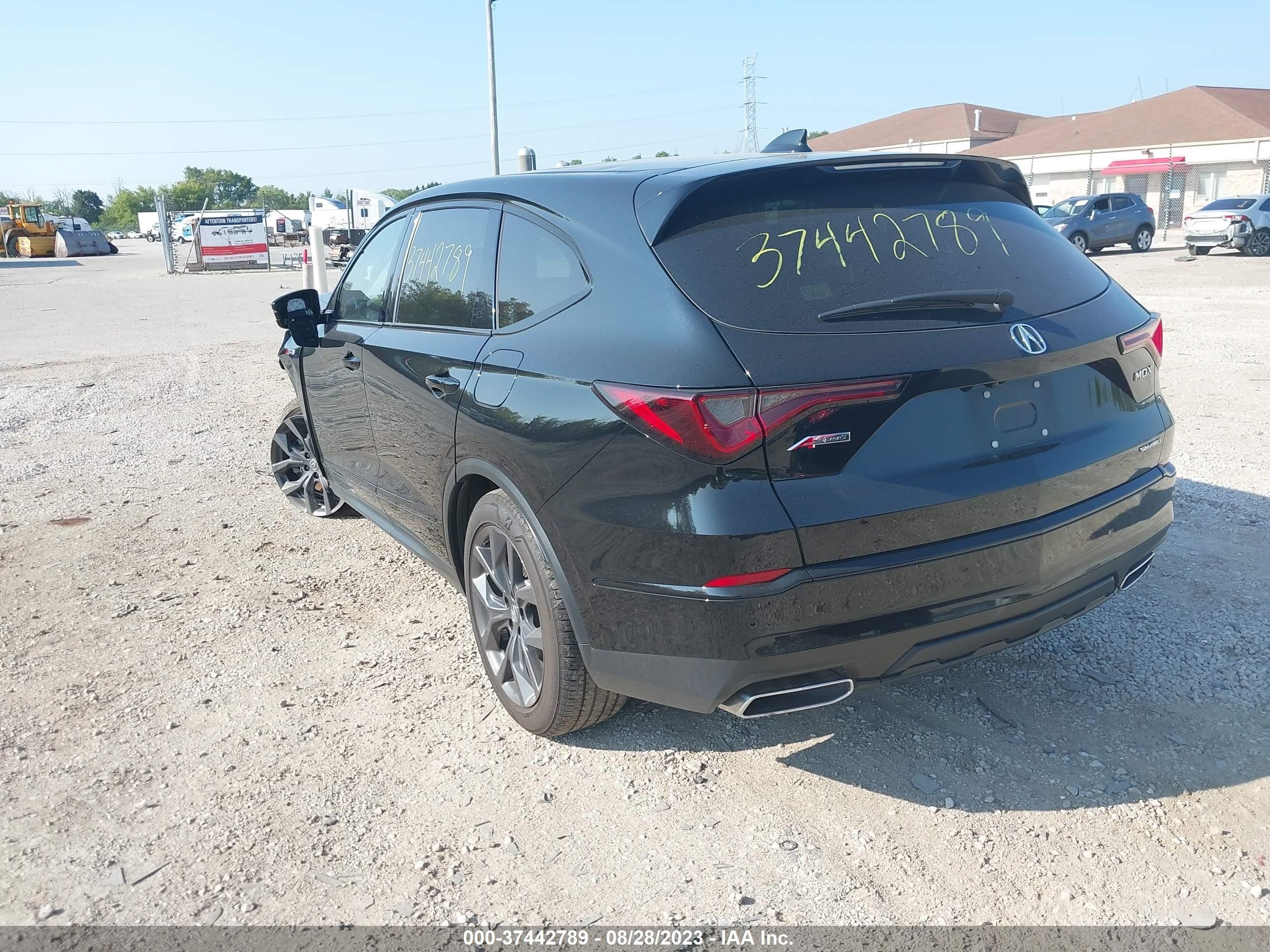 Photo 2 VIN: 5J8YE1H05NL034442 - ACURA MDX 