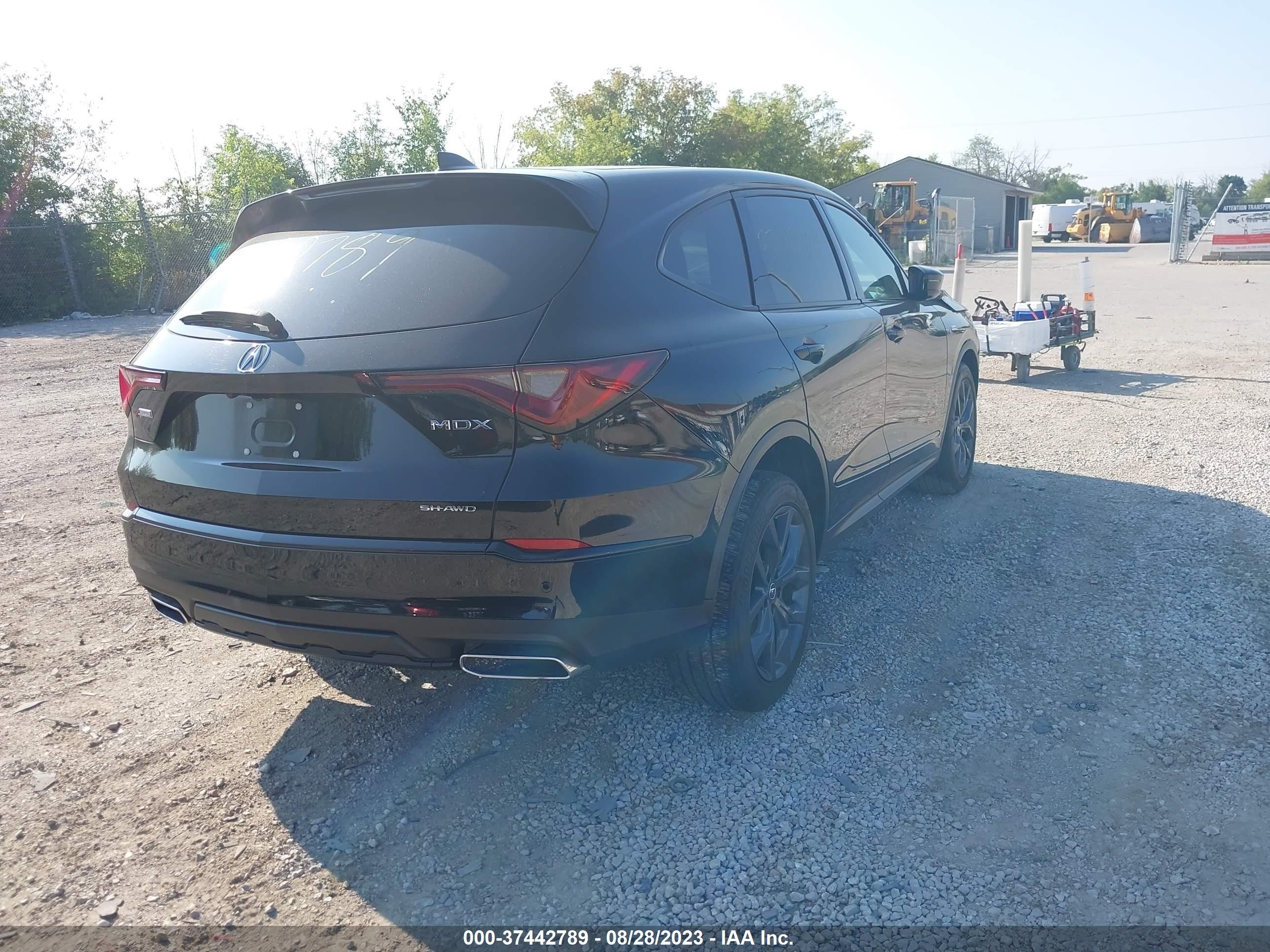 Photo 3 VIN: 5J8YE1H05NL034442 - ACURA MDX 