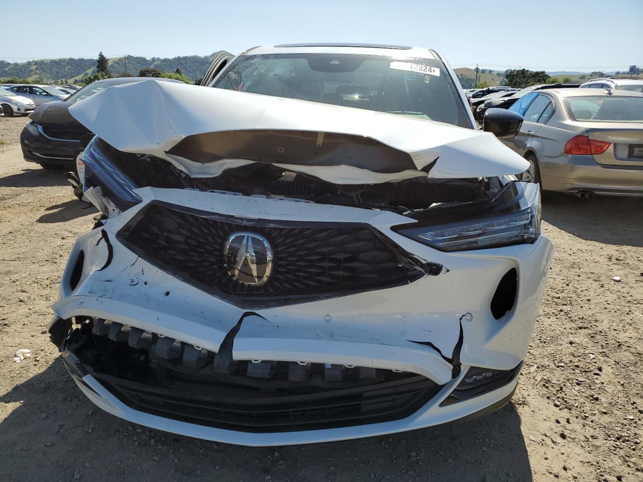 Photo 4 VIN: 5J8YE1H06NL023482 - ACURA MDX 