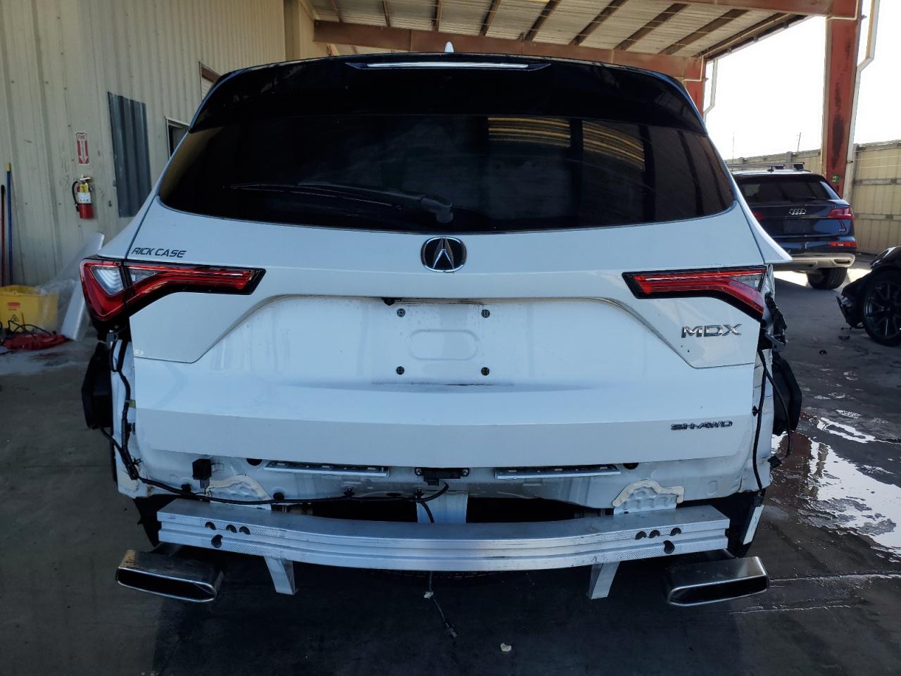 Photo 5 VIN: 5J8YE1H87NL045724 - ACURA MDX 