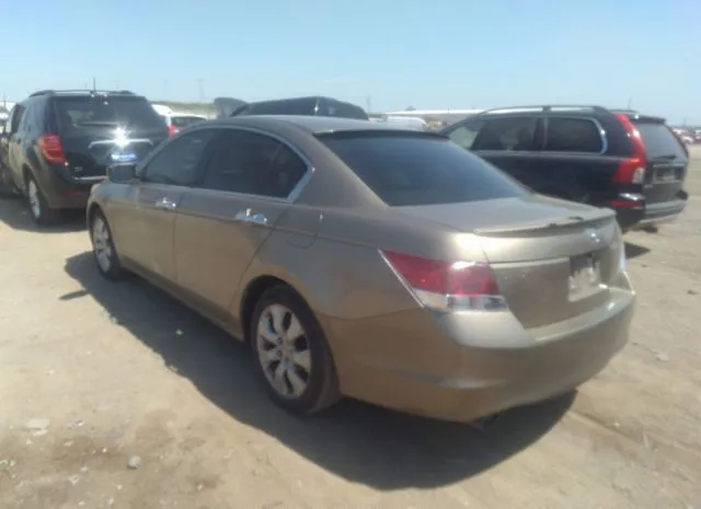 Photo 2 VIN: 5KBCP3F70AB009638 - HONDA ACCORD SDN 