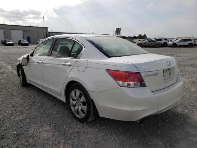 Photo 2 VIN: 5KBCP3F71AB010734 - HONDA ACCORD EX 