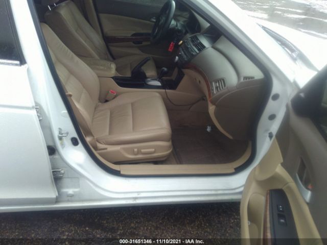 Photo 4 VIN: 5KBCP3F80AB011222 - HONDA ACCORD SDN 