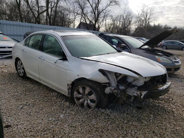 Photo 3 VIN: 5KBCP3F80AB013438 - HONDA ACCORD SDN 