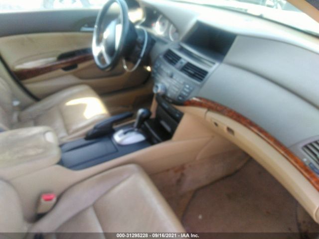 Photo 4 VIN: 5KBCP3F81AB002142 - HONDA ACCORD SDN 