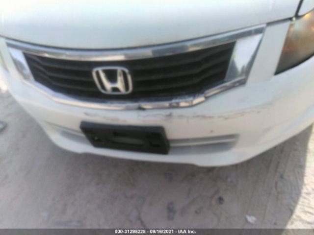 Photo 5 VIN: 5KBCP3F81AB002142 - HONDA ACCORD SDN 