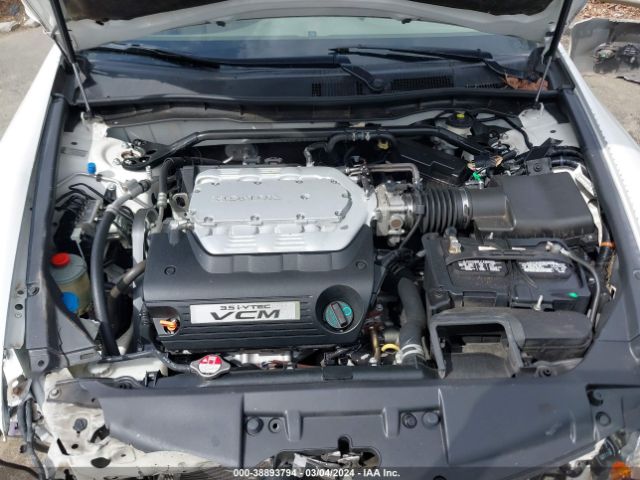 Photo 9 VIN: 5KBCP3F81AB014033 - HONDA ACCORD 