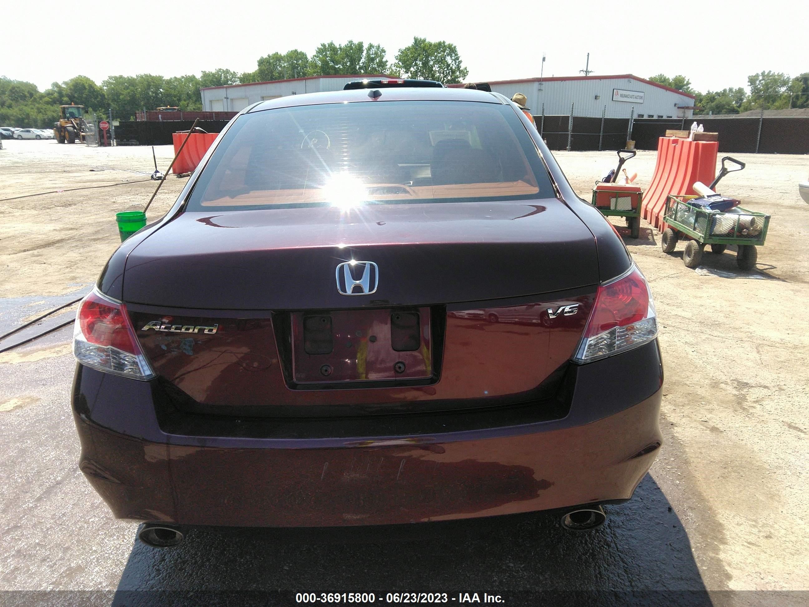 Photo 15 VIN: 5KBCP3F83AB013238 - HONDA ACCORD 