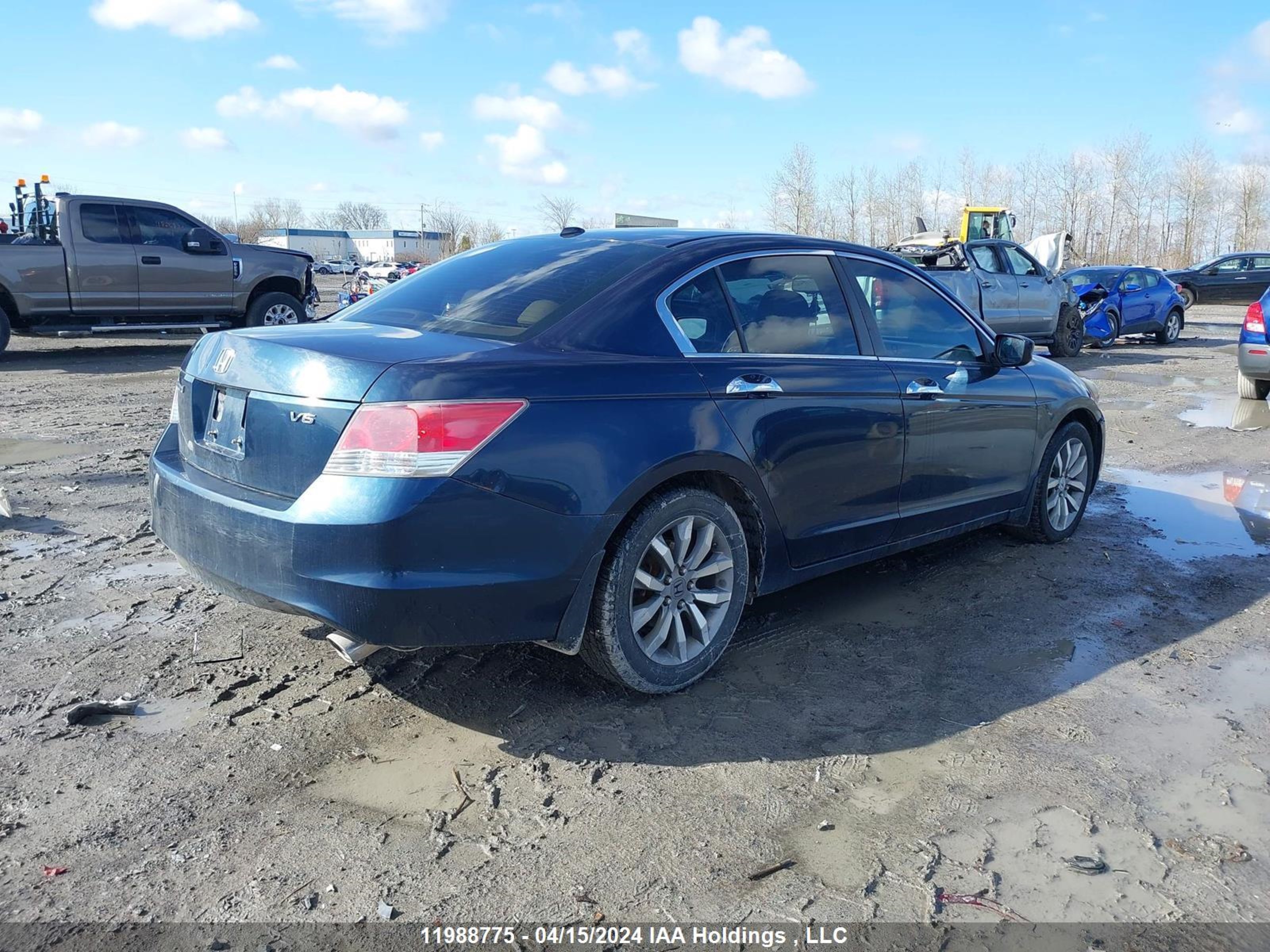 Photo 3 VIN: 5KBCP3F84AB501002 - HONDA ACCORD 