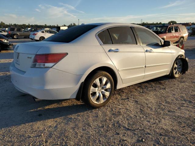 Photo 2 VIN: 5KBCP3F85AB004105 - HONDA ACCORD 