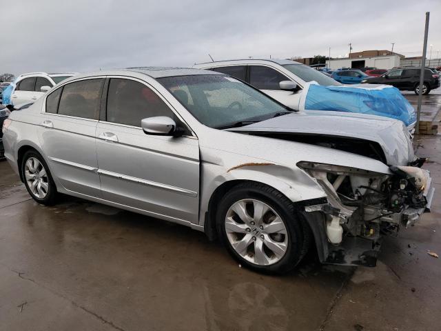 Photo 3 VIN: 5KBCP3F88AB003952 - HONDA ACCORD 