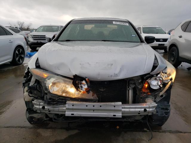 Photo 4 VIN: 5KBCP3F88AB003952 - HONDA ACCORD 