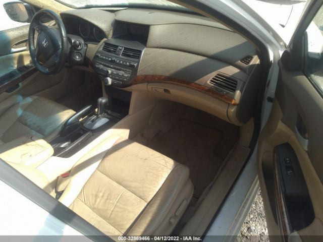 Photo 4 VIN: 5KBCP3F88AB010805 - HONDA ACCORD SDN 