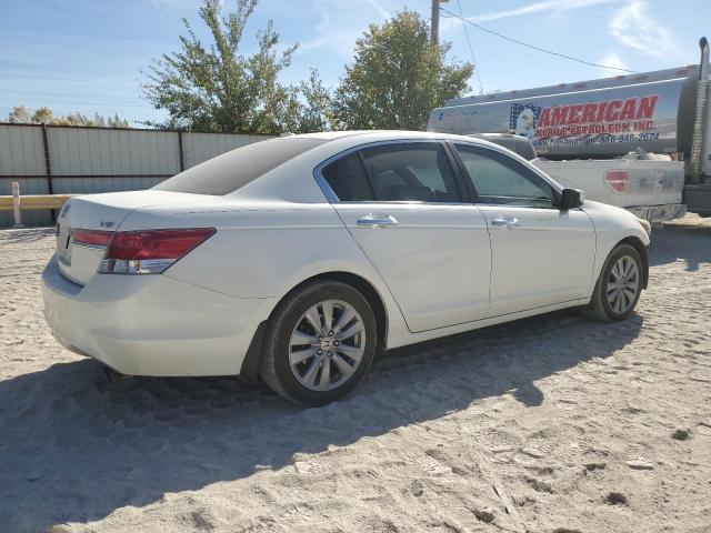 Photo 2 VIN: 5KBCP3F8XBB002982 - HONDA ACCORD EXL 