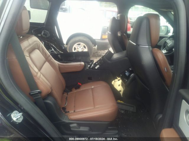 Photo 7 VIN: 5LM5J7WC0PGL24024 - LINCOLN AVIATOR 