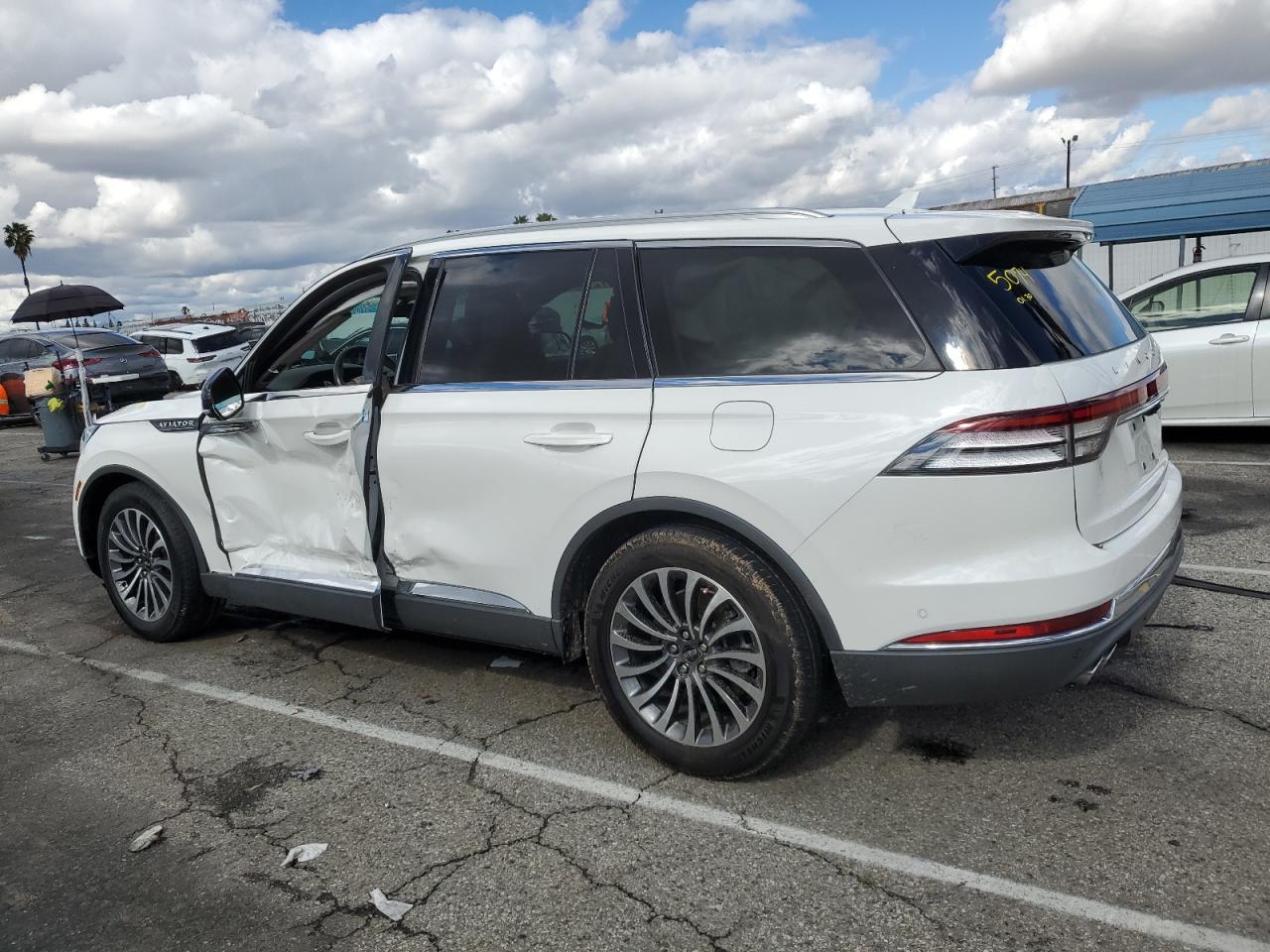 Photo 1 VIN: 5LM5J7WC2LGL09440 - LINCOLN AVIATOR 