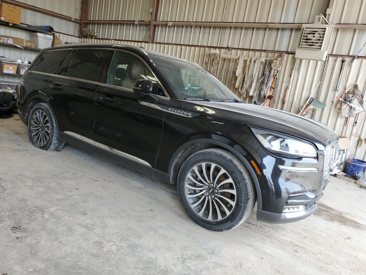 Photo 3 VIN: 5LM5J7WC2LGL28425 - LINCOLN AVIATOR 