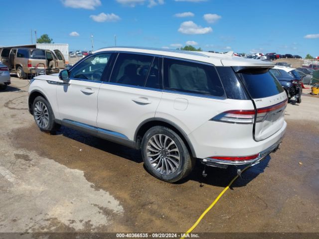 Photo 2 VIN: 5LM5J7WC3LGL30250 - LINCOLN AVIATOR 