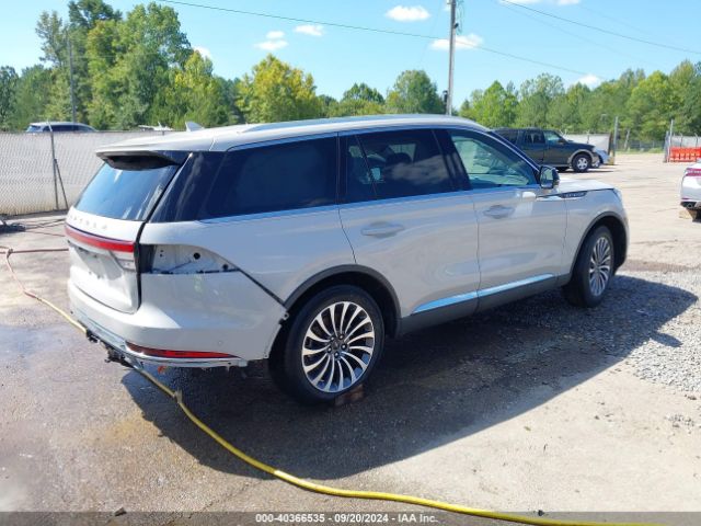 Photo 3 VIN: 5LM5J7WC3LGL30250 - LINCOLN AVIATOR 