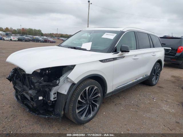 Photo 1 VIN: 5LM5J7WC4PGL02009 - LINCOLN AVIATOR 