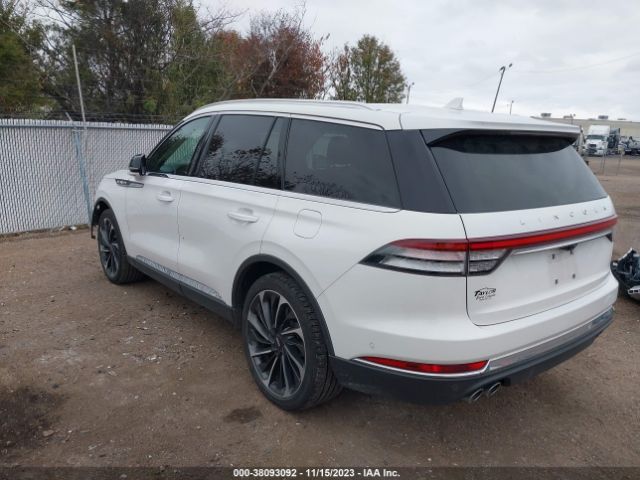 Photo 2 VIN: 5LM5J7WC4PGL02009 - LINCOLN AVIATOR 