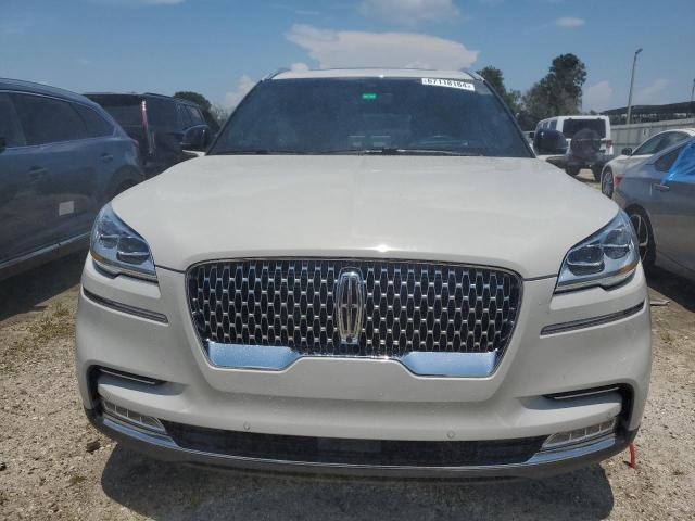 Photo 4 VIN: 5LM5J7WC5NGL03196 - LINCOLN AVIATOR 